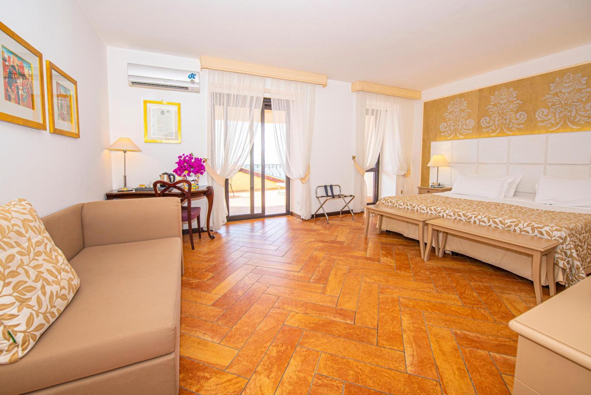 Hotel Baia Taormina - Cdshotels Forza dʼAgro