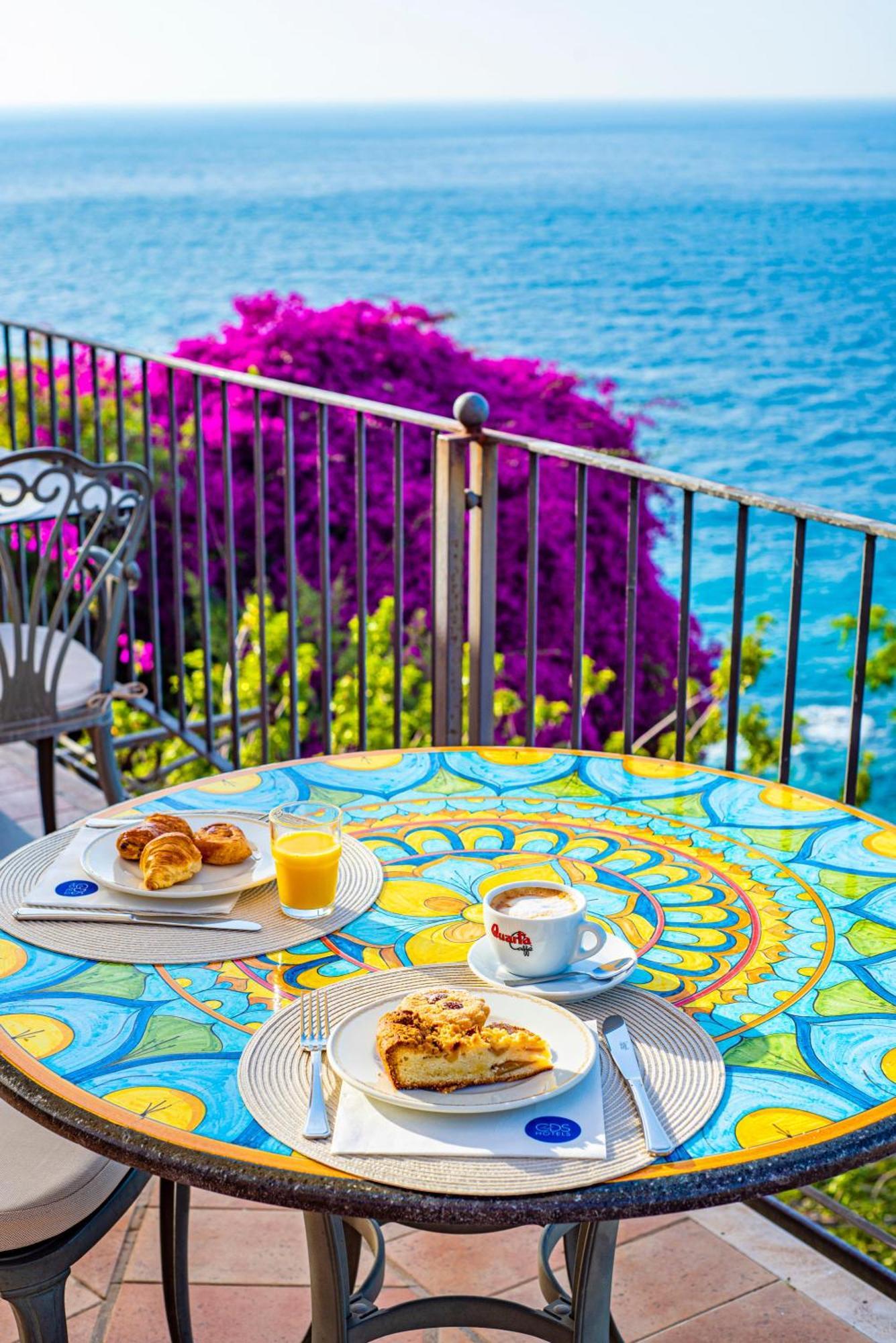Hotel Baia Taormina - Cdshotels 4*