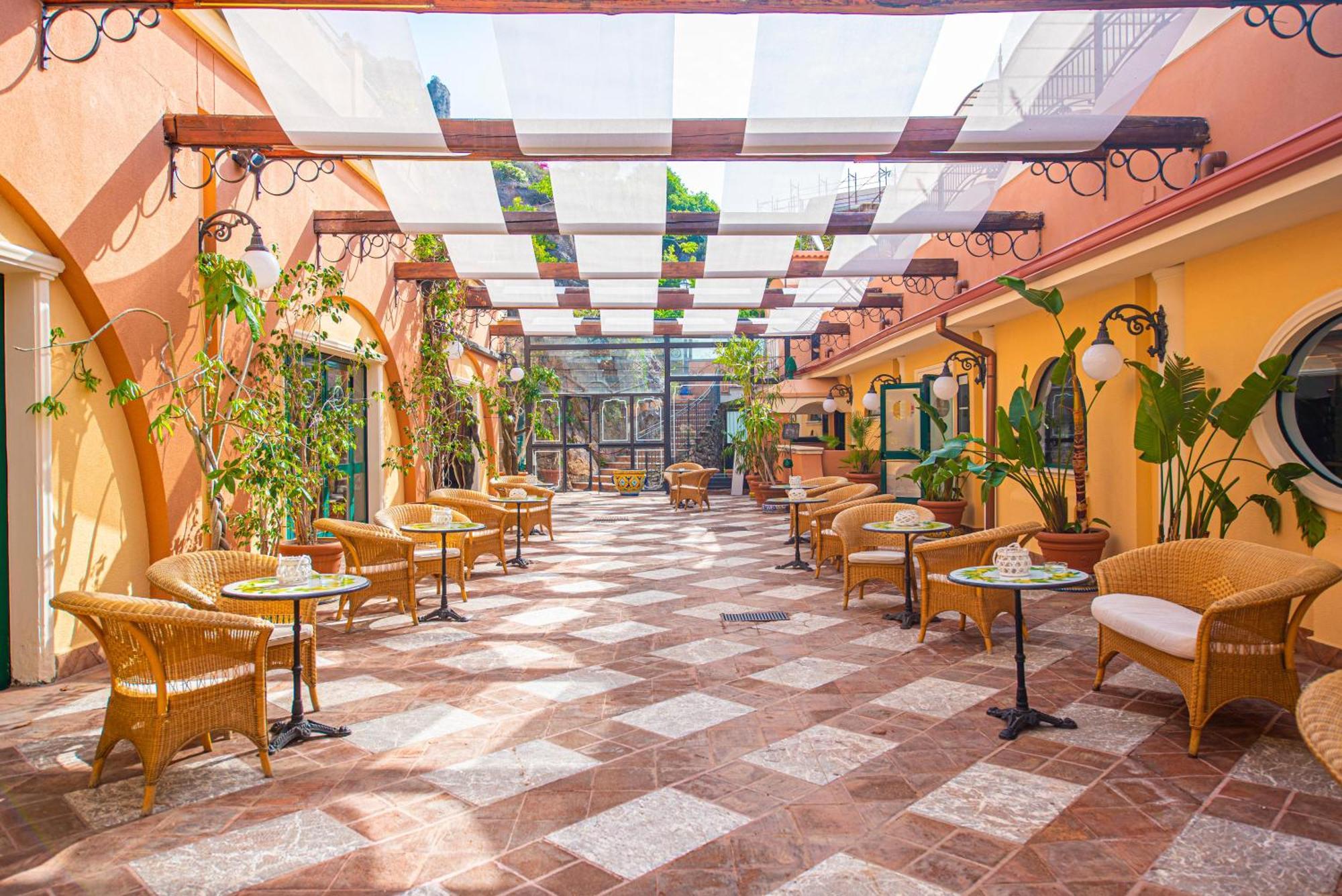 Baia Taormina - Cdshotels Hotel Forza dʼAgro